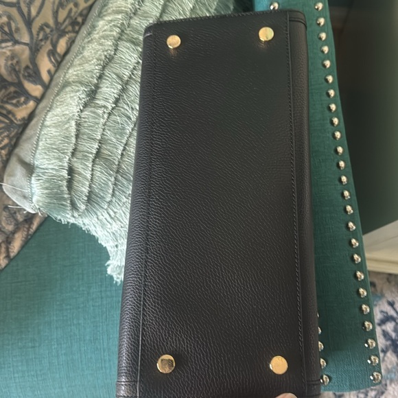 Michael Kors Chantal Large Zip Black Tote Bag with Double Handles - Picture 5 of 5